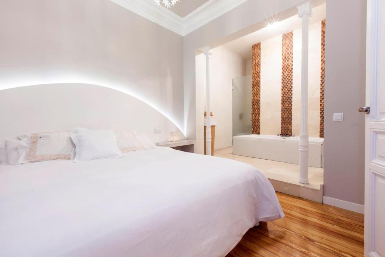 La Casa De La Luna Madrid Eksteriør bilde